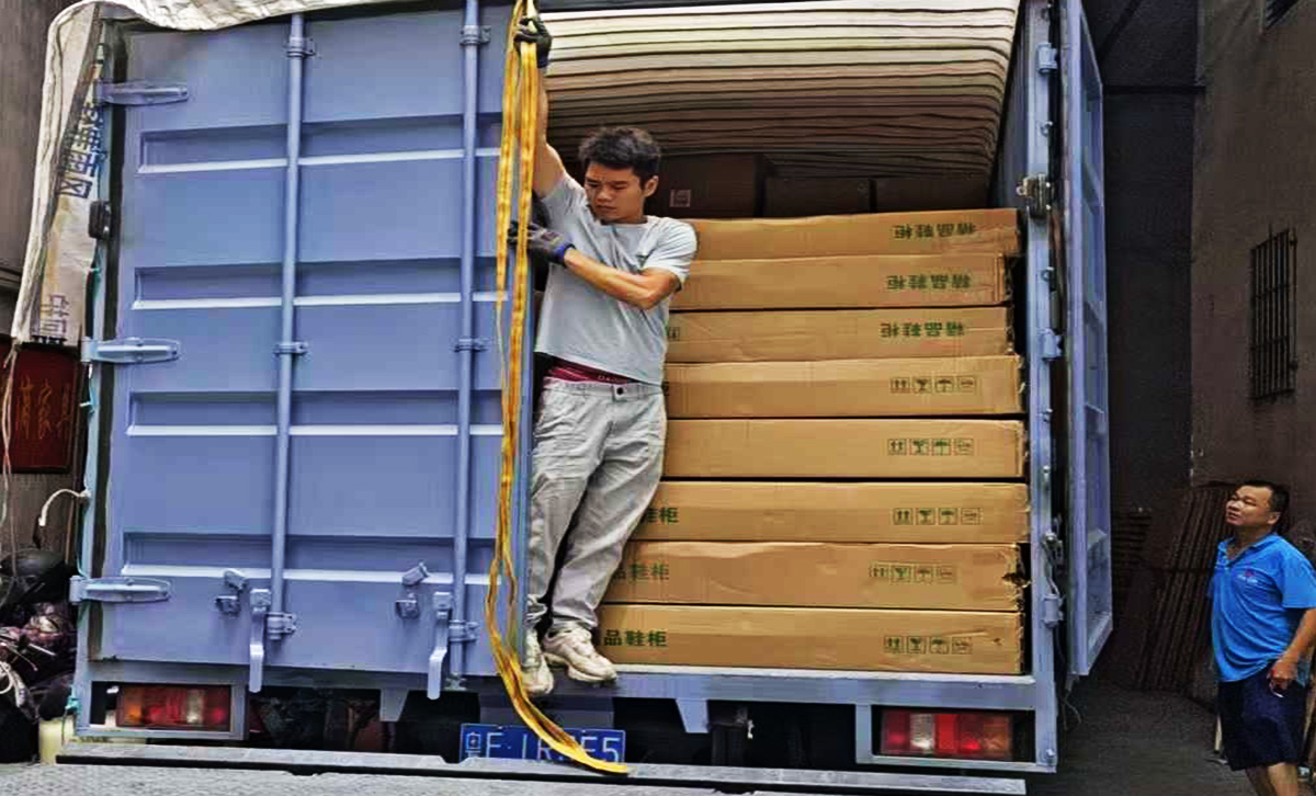 Shipping containers